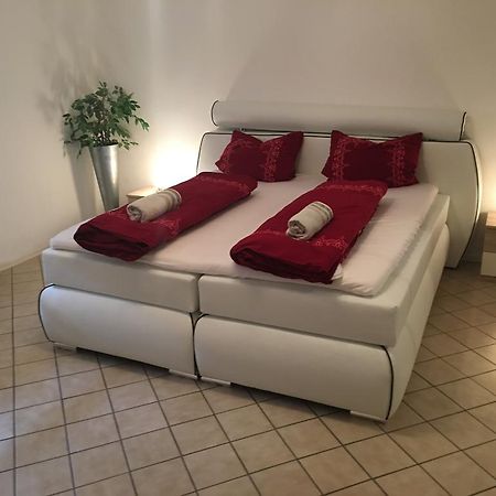 Apartment Гермерсхайм Екстериор снимка